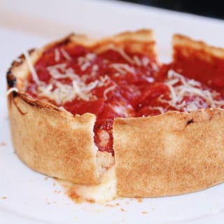 Italian Delight Deep Dish Pizza 6" (2 Slices)