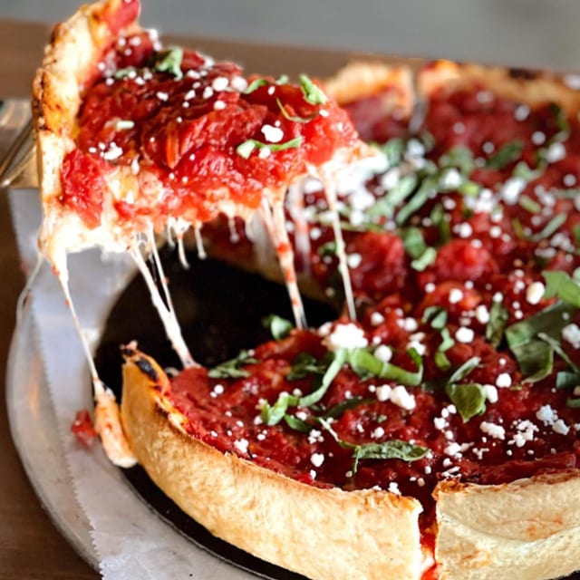 East Side Deep Dish 9" (6 Slices).