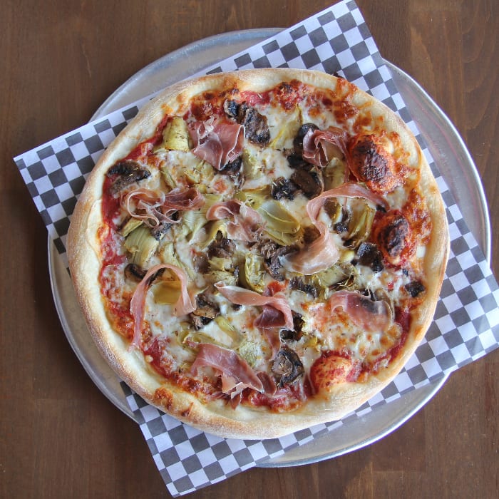 Italian Delight Thin Crust 16" (8 Slices).