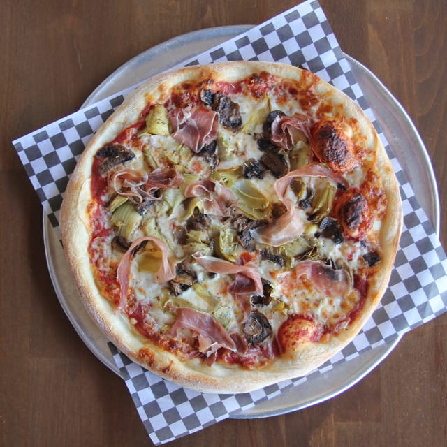 Italian Delight Thin Crust 16" (8 Slices).