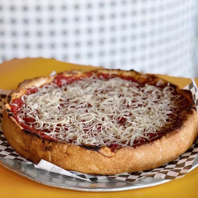 The Farm Deep Dish 9" (6 Slices).